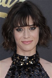 Lizzy Caplan