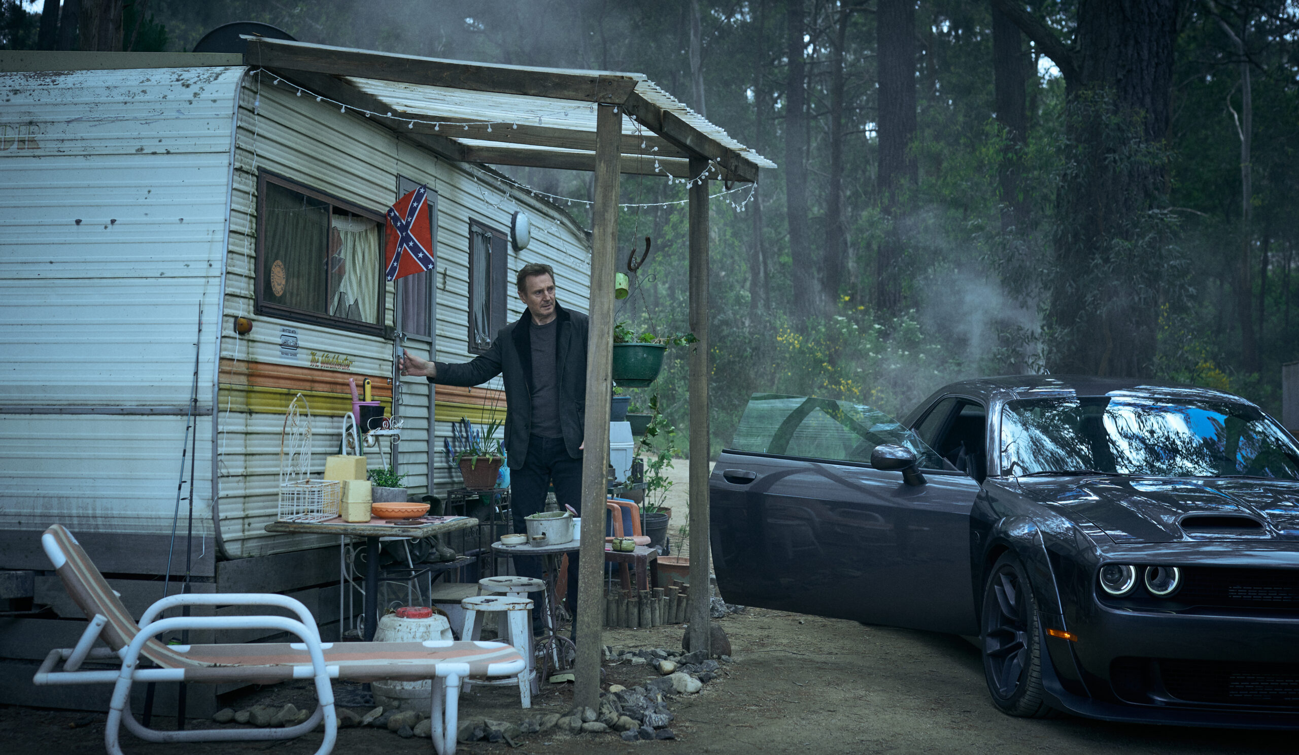 Xem Phim Phi vụ đen, Blacklight 2022 Xem Phim Phi vụ đen, Blacklight 2022