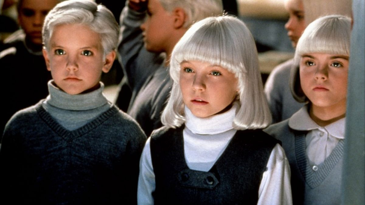 Xem Phim Ngôi làng bị nguyền rủa, Village of the Damned 1995 Xem Phim Ngôi làng bị nguyền rủa, Village of the Damned 1995