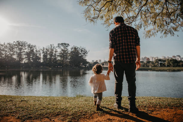 Xem Phim Hồ Đại Minh luôn có người chờ, Family On The Lakeside 2018