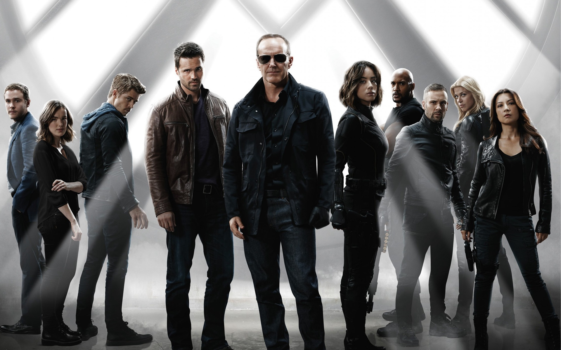 Marvel's Agents of S.H.I.E.L.D. (Season 3) / Marvel's Agents of S.H.I.E.L.D. (Season 3) (2015)