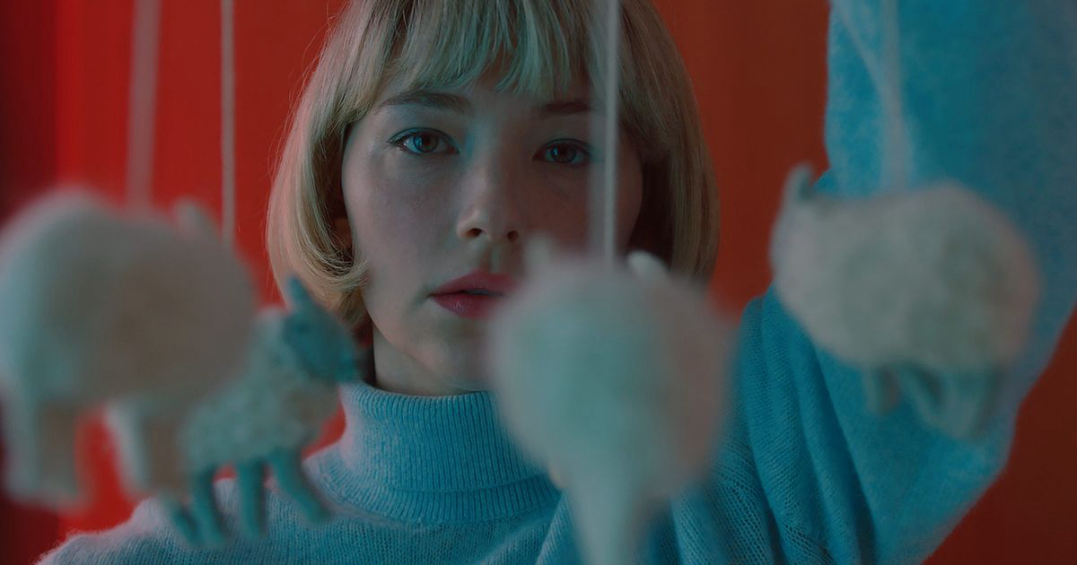 Xem Phim Nuốt trôi, Swallow 2021 Xem Phim Nuốt trôi, Swallow 2021