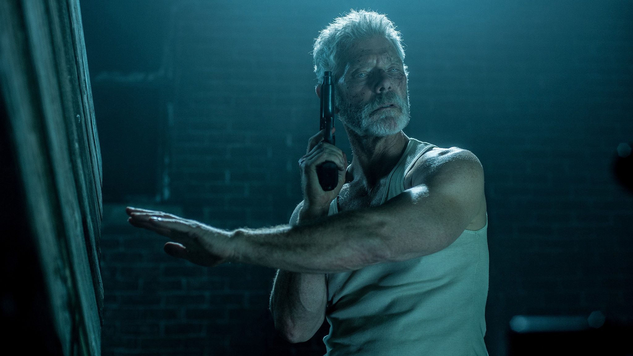 Xem Phim Sát nhân trong bóng tối, Don't Breathe 2016 Xem Phim Sát nhân trong bóng tối, Don't Breathe 2016