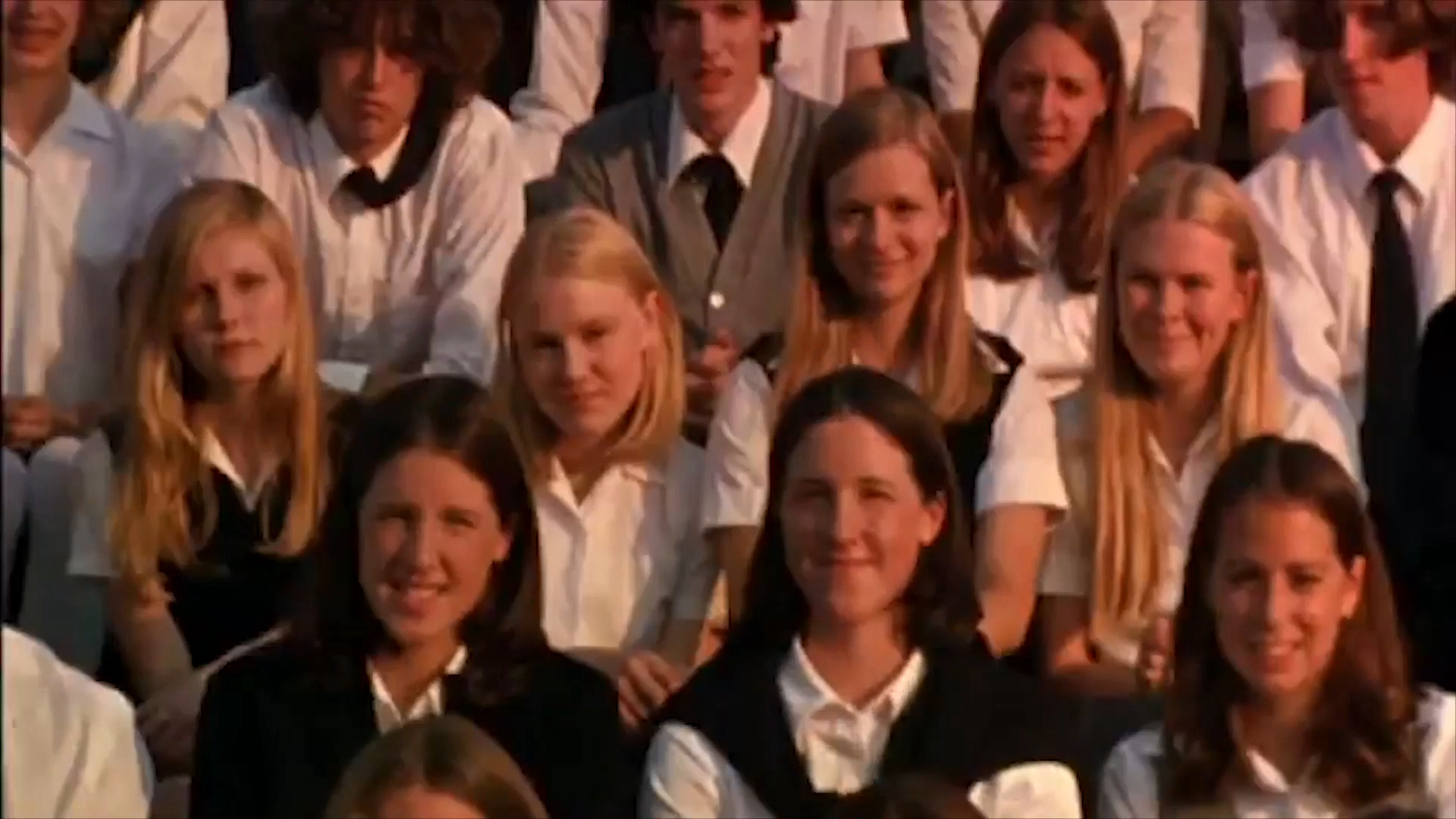 Xem Phim Trinh Nữ Tự Sát, The Virgin Suicides 2000 Xem Phim Trinh Nữ Tự Sát, The Virgin Suicides 2000