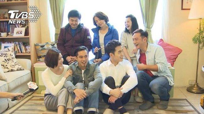 Xem Phim Hương Vị Chua Ngọt, Family Time 2017
