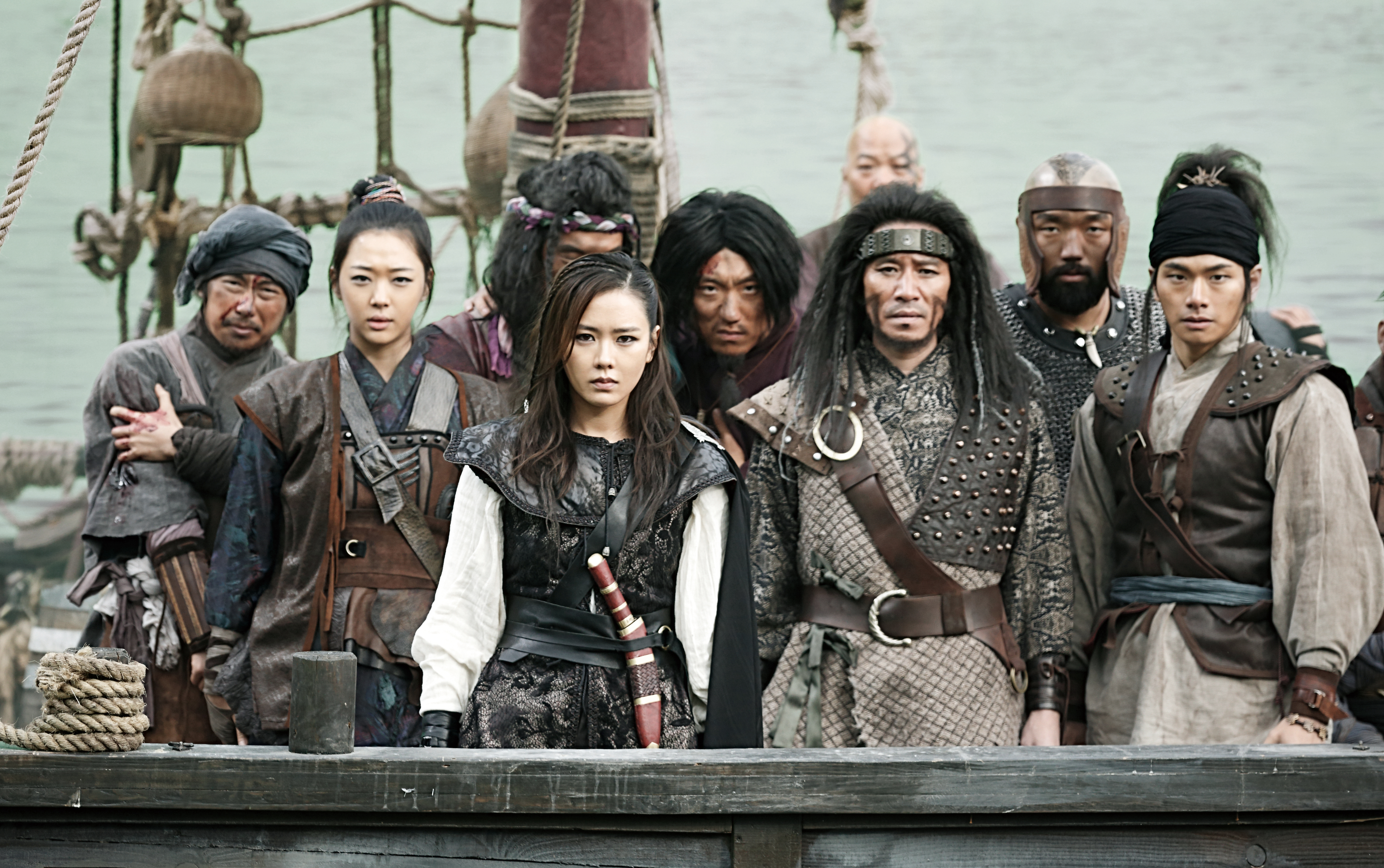 The Pirates / The Pirates (2014)