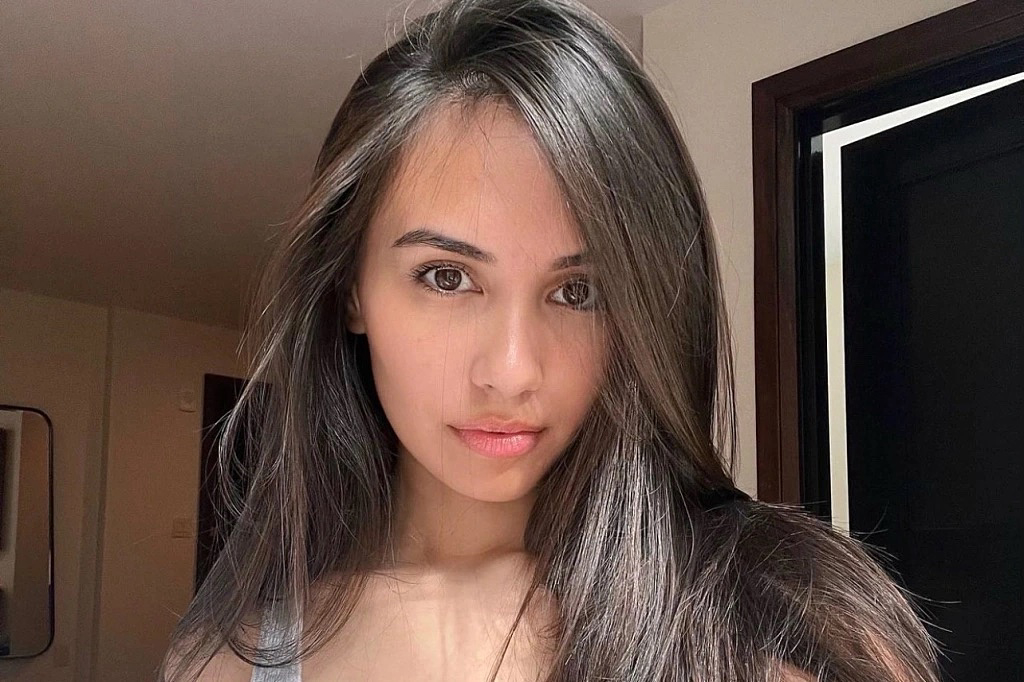 Xem Phim Bạn gái AI, AI Girlfriend 2018 Xem Phim Bạn gái AI, AI Girlfriend 2018