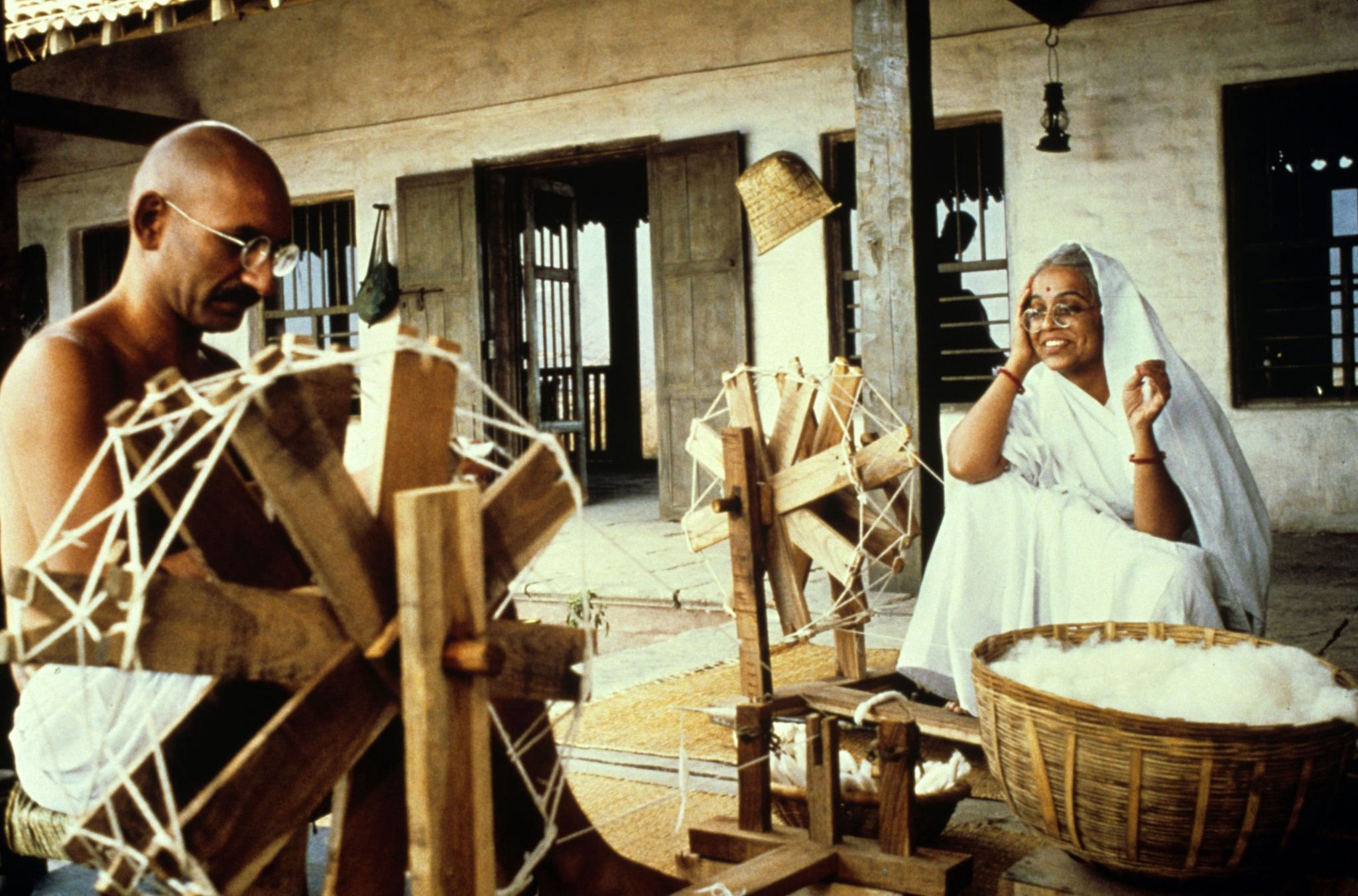Xem Phim Cuộc Đời Gandhi, Gandhi 1982 Xem Phim Cuộc Đời Gandhi, Gandhi 1982