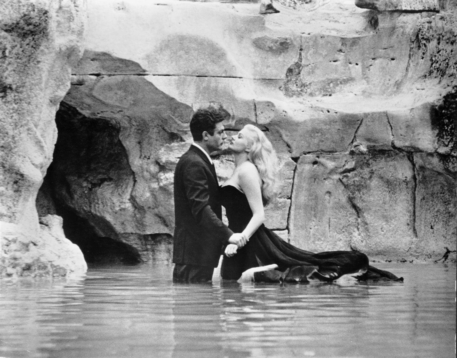Xem Phim Cuộc Sống Ngọt Ngào, La dolce vita 1960 Xem Phim Cuộc Sống Ngọt Ngào, La dolce vita 1960