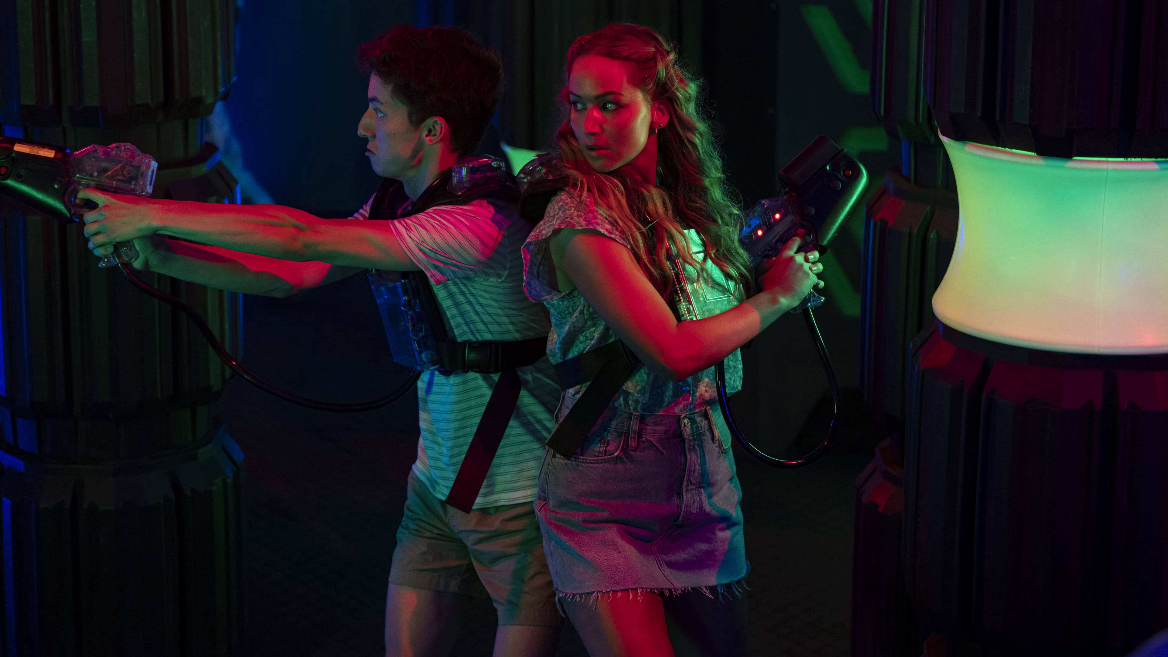 Xem Phim Vú Em Dạy Yêu, No Hard Feelings 2023 Xem Phim Vú Em Dạy Yêu, No Hard Feelings 2023