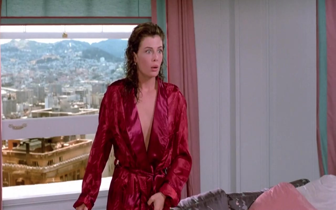 Xem Phim Người Phụ Nữ Áo Đỏ, The Woman in Red 1984