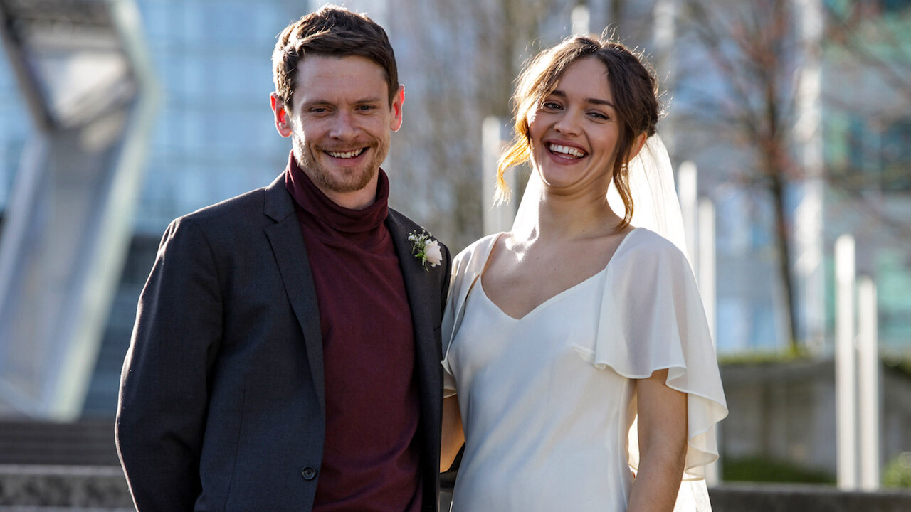 Xem Phim Cá nhỏ, Little Fish 2021 Xem Phim Cá nhỏ, Little Fish 2021