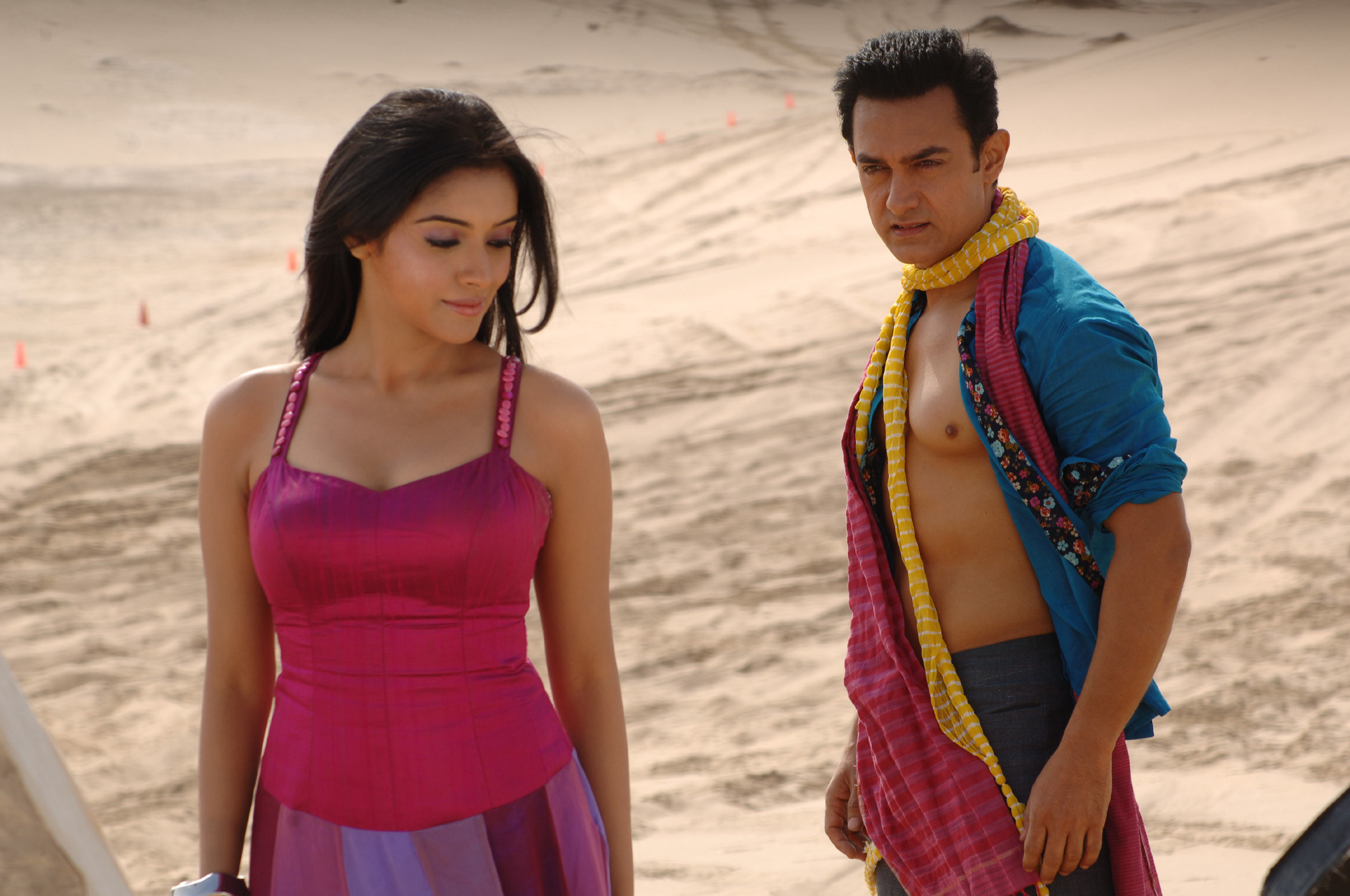Xem Phim Ghajini, Ghajini 2008 Xem Phim Ghajini, Ghajini 2008