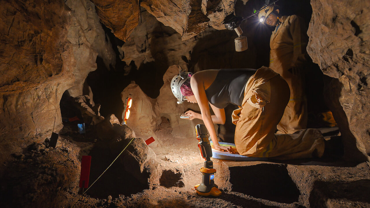 Xem Phim Ẩn số Trái đất: Hang hài cốt, Unknown: Cave of Bones 2023 Xem Phim Ẩn số Trái đất: Hang hài cốt, Unknown: Cave of Bones 2023