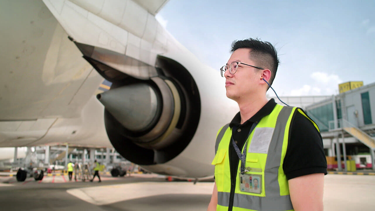 Xem Phim Premium Rush: Bên Trong Kho Hàng Không Singapore, Premium Rush: Inside Air Cargo Singapore 2024 Xem Phim Premium Rush: Bên Trong Kho Hàng Không Singapore, Premium Rush: Inside Air Cargo Singapore 2024