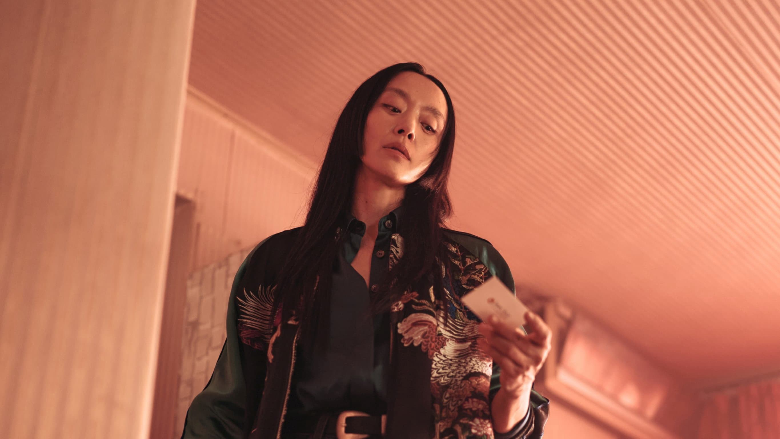 Xem Phim Đả Nữ Báo Thù, Revolver 2024 Xem Phim Đả Nữ Báo Thù, Revolver 2024