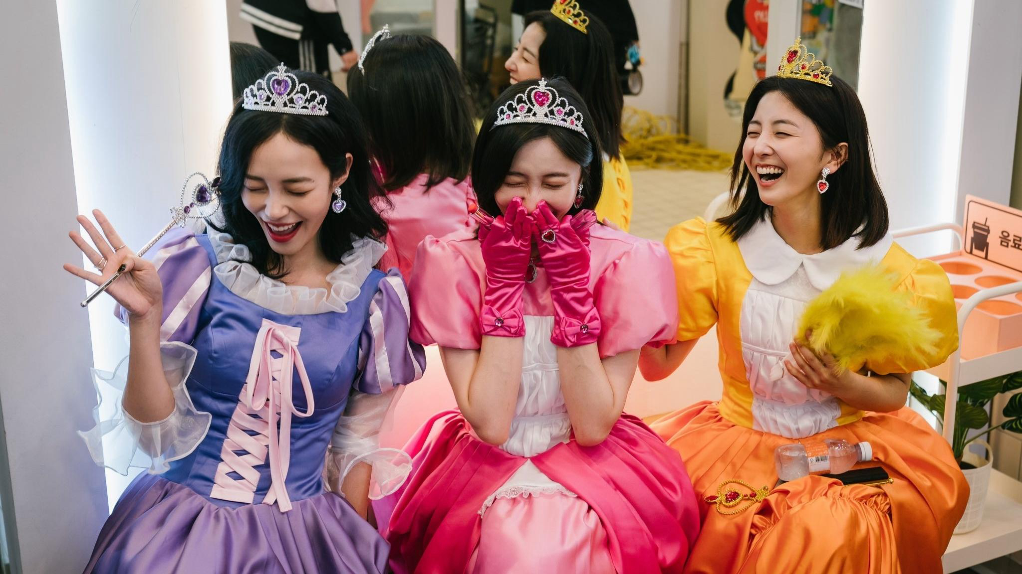 Xem Phim Nghề Siêu Khó Nói, Forbidden Fairytale 2025 Xem Phim Nghề Siêu Khó Nói, Forbidden Fairytale 2025