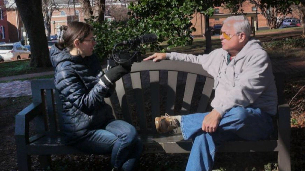 Outside the Bubble: On the Road with Alexandra Pelosi / Outside the Bubble: On the Road with Alexandra Pelosi (2018)