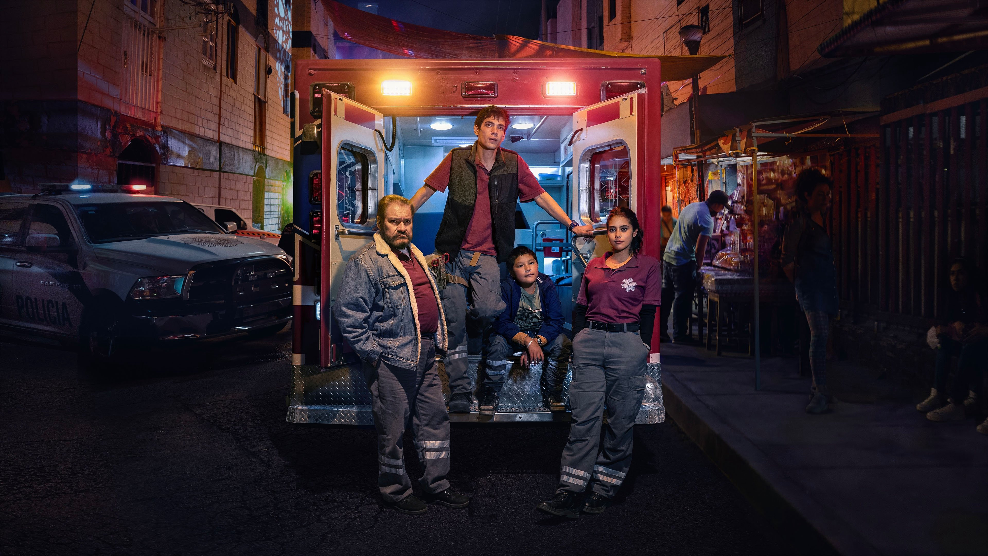 Midnight Family / Midnight Family (2024)