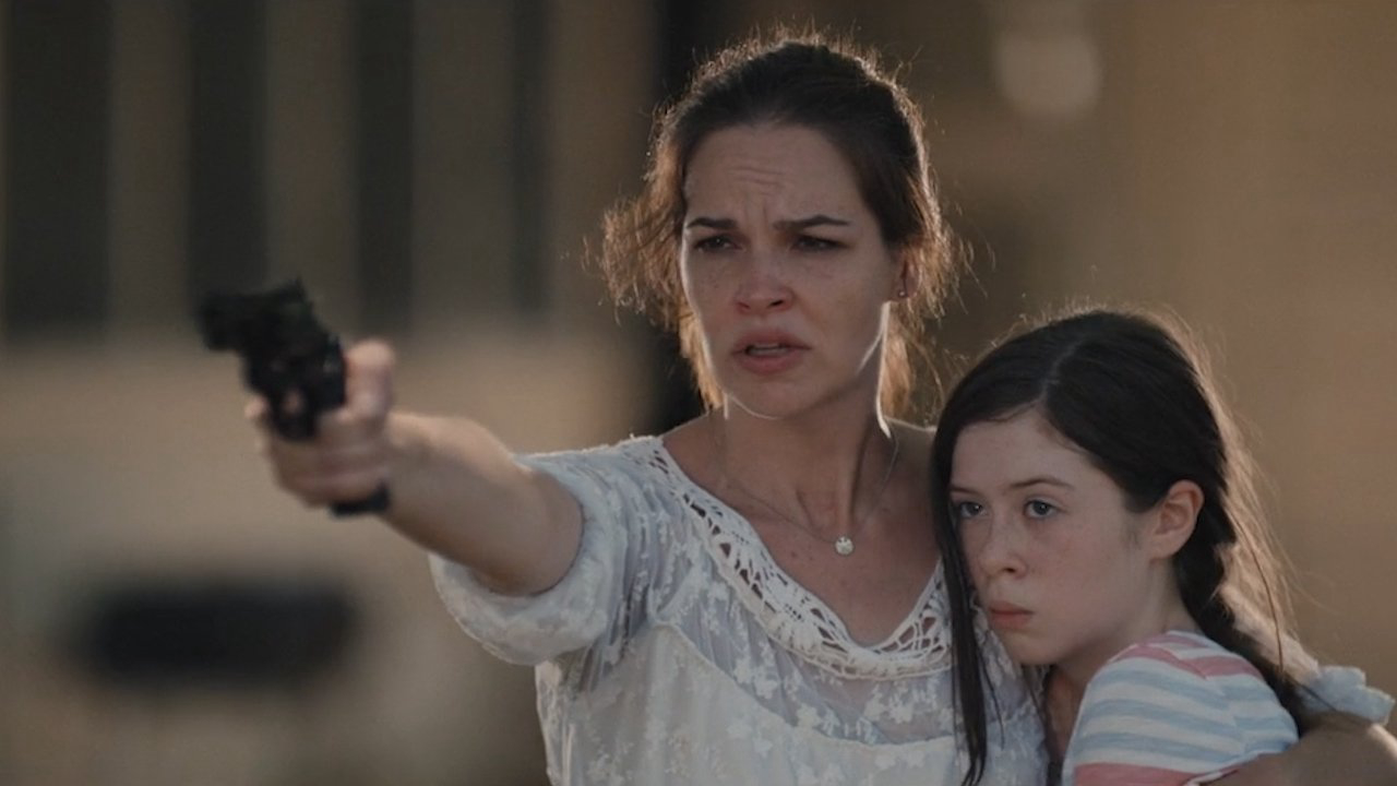 Warning Shot / Warning Shot (2018)