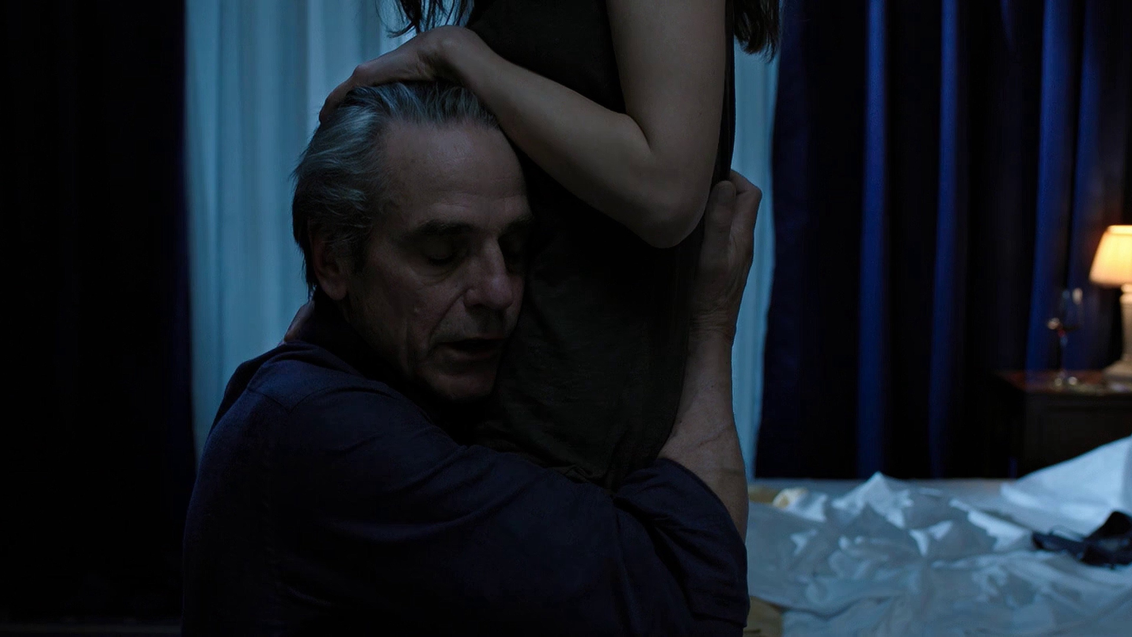 Correspondence / Correspondence (2016)