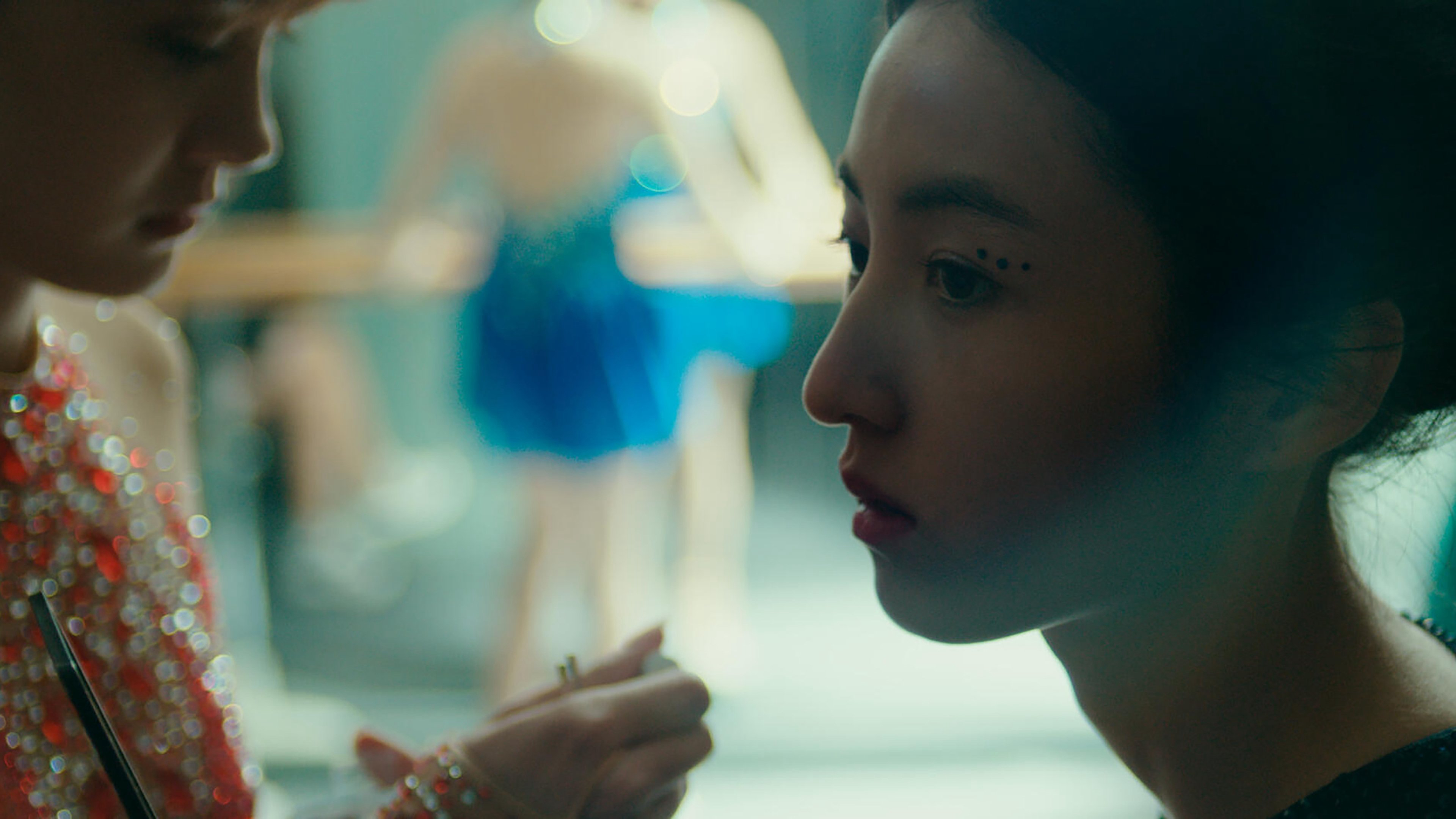 Girl on Edge / Girl on Edge (2025)