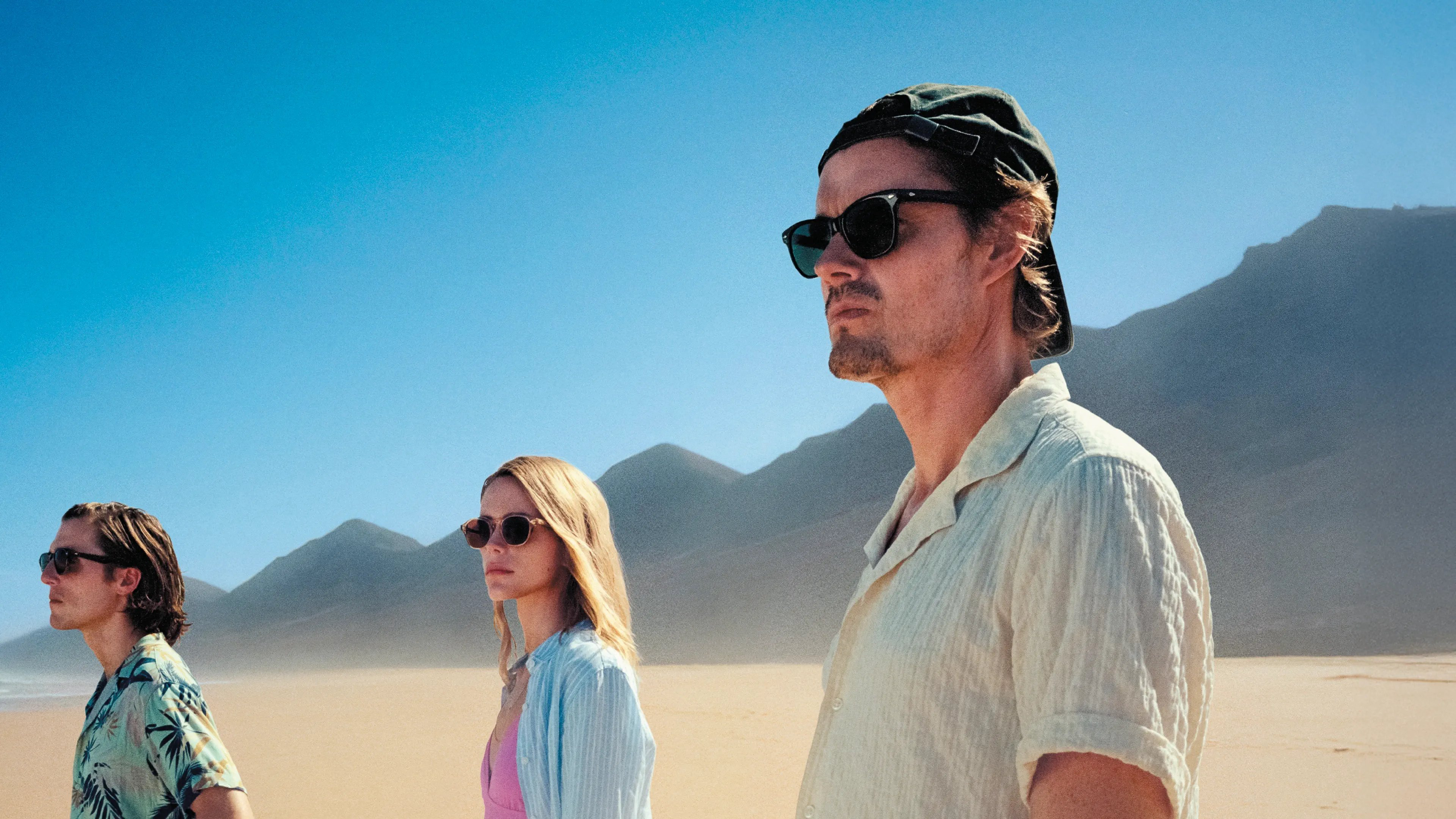 Islands / Islands (2025)