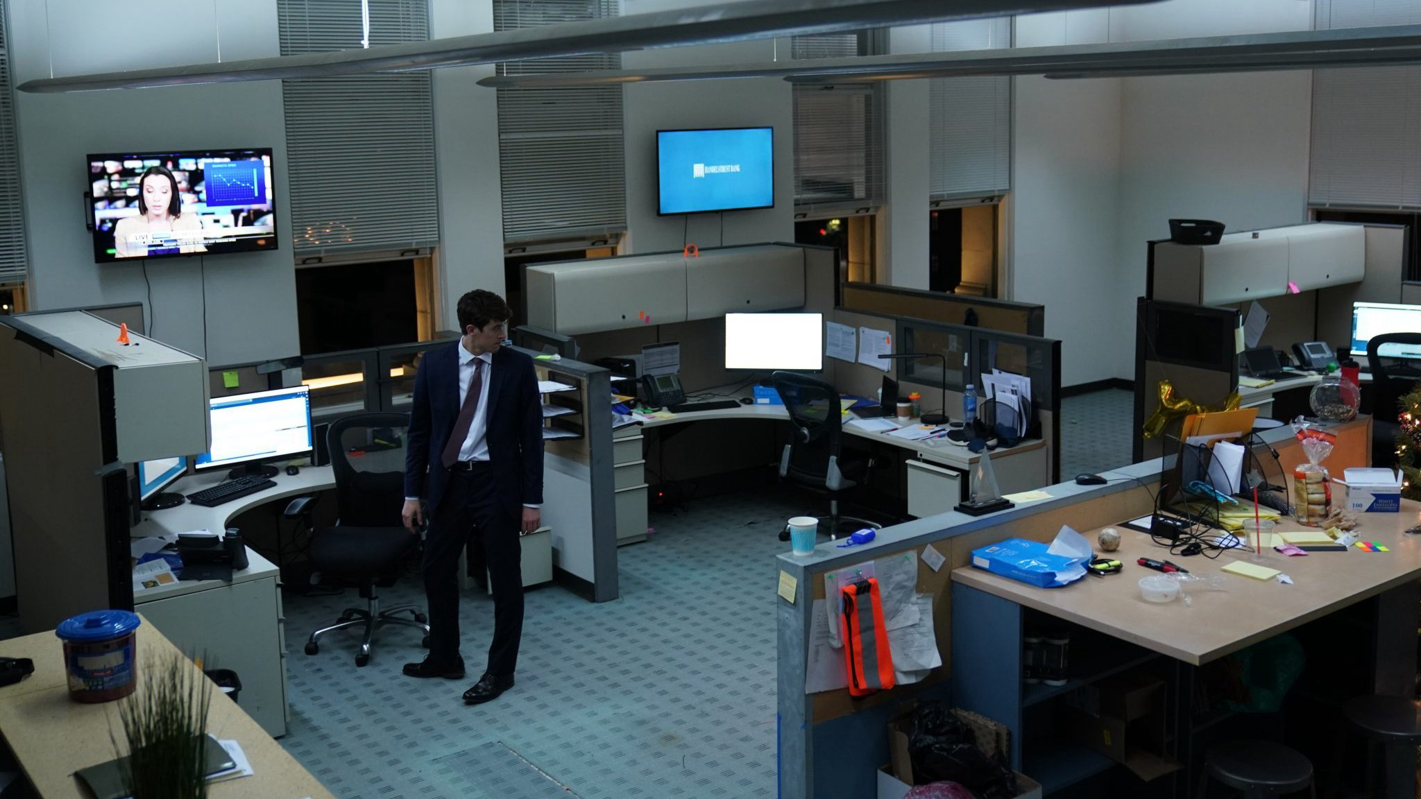 Xem Phim Cơn Lốc Tài Chính, Bull Run 2025 Xem Phim Cơn Lốc Tài Chính, Bull Run 2025