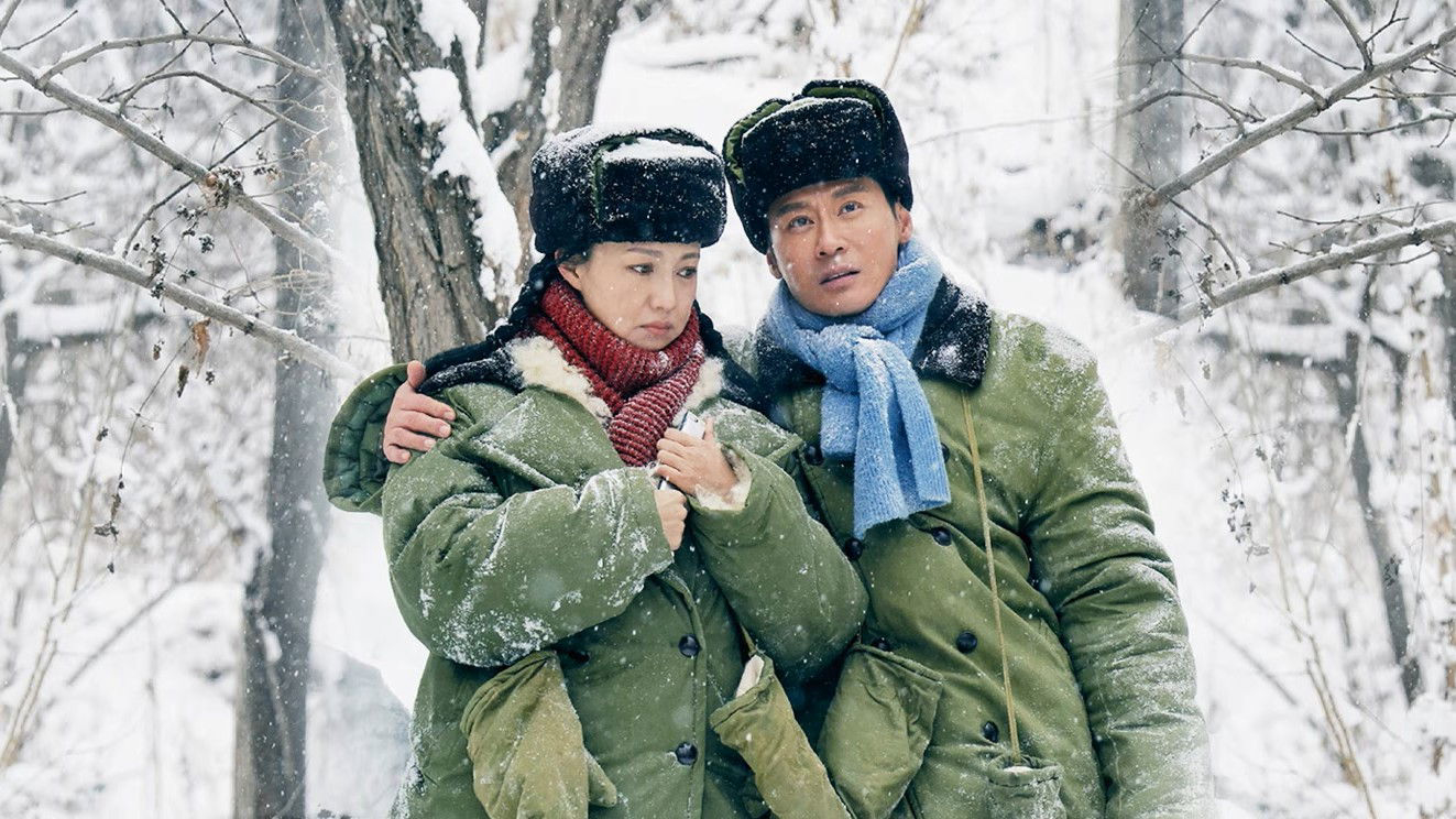 Xem Phim Anh Yêu Em Sâu Đậm, Love Behind the Years 2026 Xem Phim Anh Yêu Em Sâu Đậm, Love Behind the Years 2026